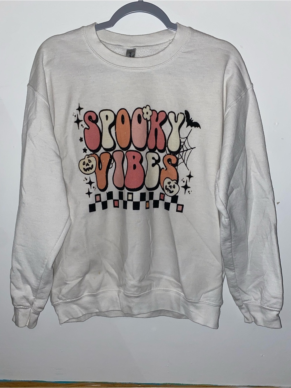 Spooky Vibes White Graphic Sweatshirt - Women's Cozy Pullover